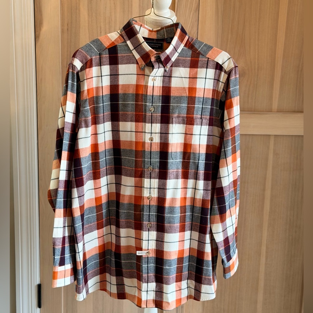Roundtree & Yorke Plaid Flannel Shirt. Men’s XLT Navy/Orange | Cabincore EUC